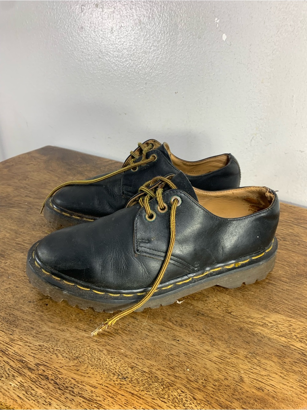 Vintage made in England dr Martens leather shoes